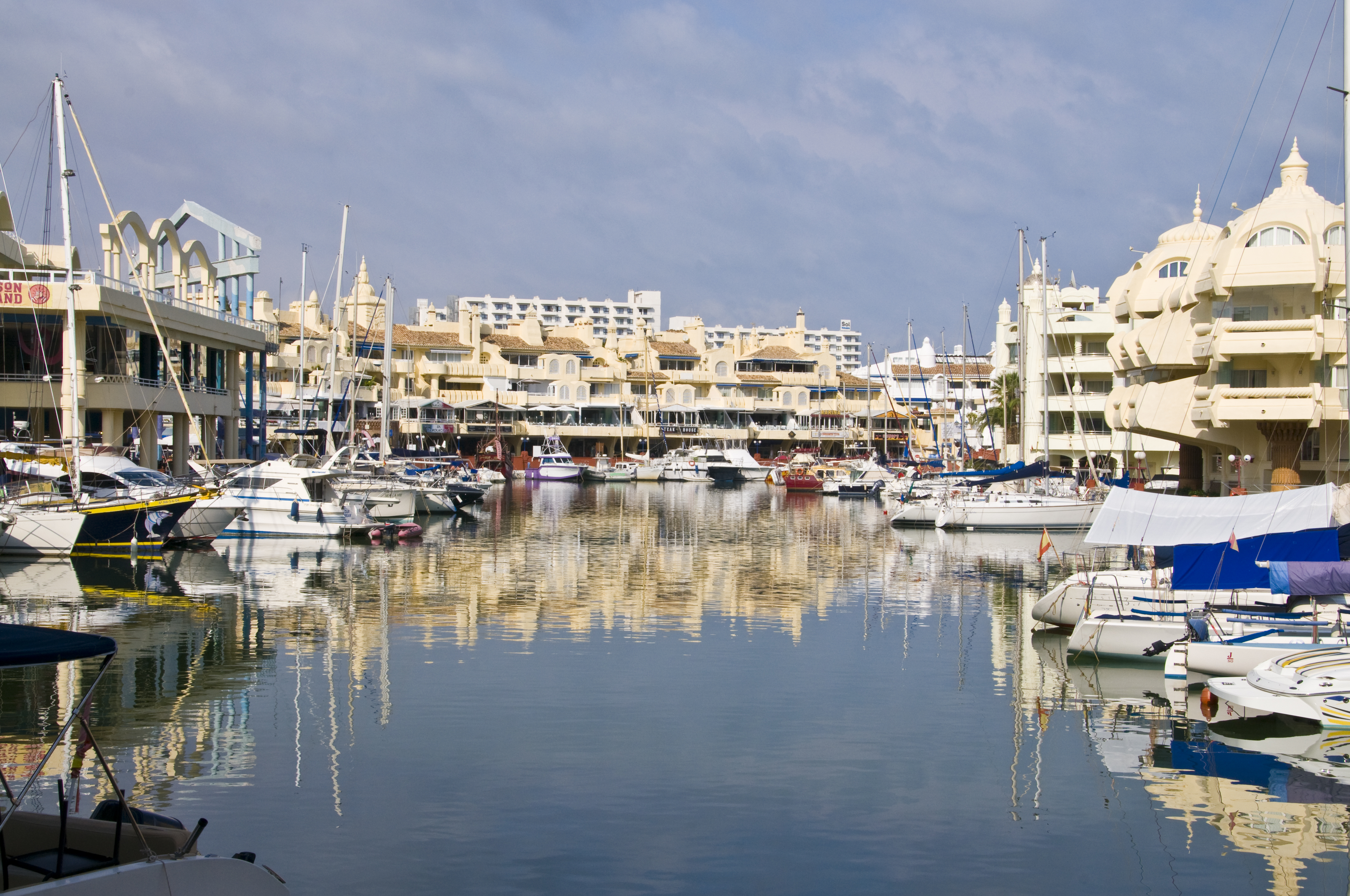 The palm-lined seafront promenade in Benalmádena